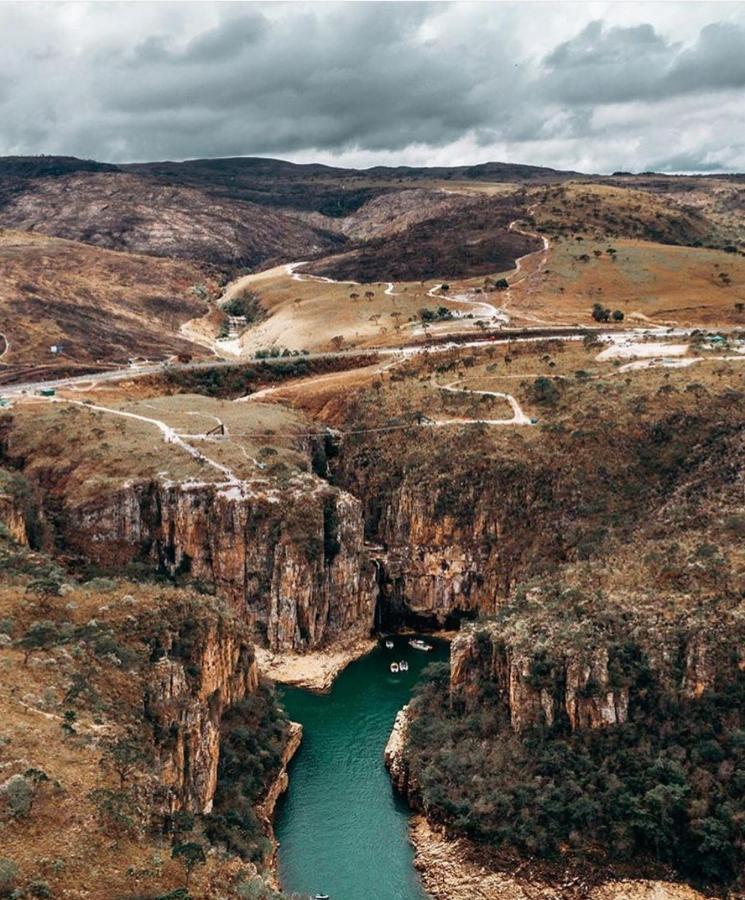 Pousada Paraiso Das Aguas กาปีตอลิโอ ภายนอก รูปภาพ